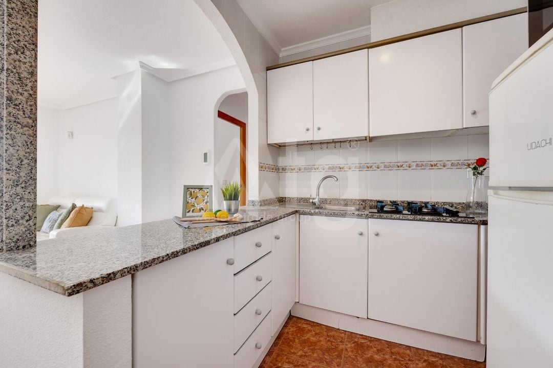 2 bedroom Apartment in Torrevieja - CYM146977 - Photo - 9
