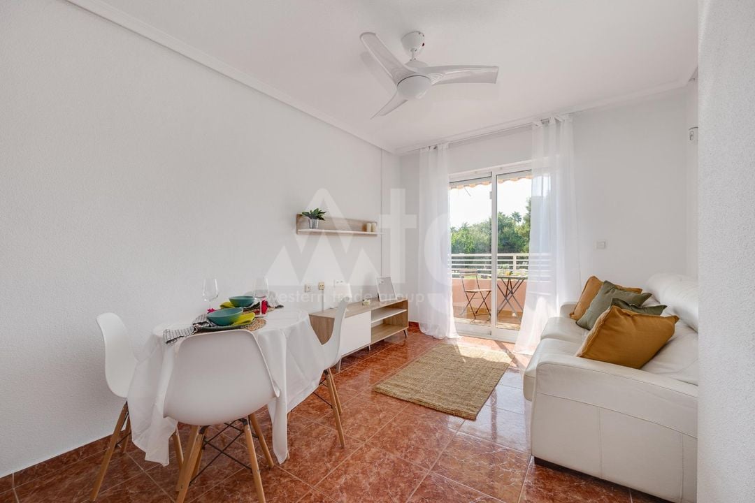 2 bedroom Apartment in Torrevieja - CYM146977 - Photo - 5