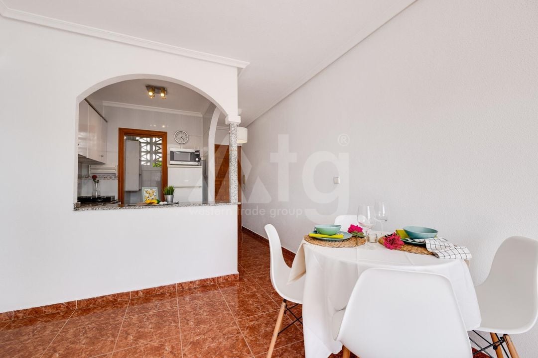 2 bedroom Apartment in Torrevieja - CYM146977 - Photo - 6