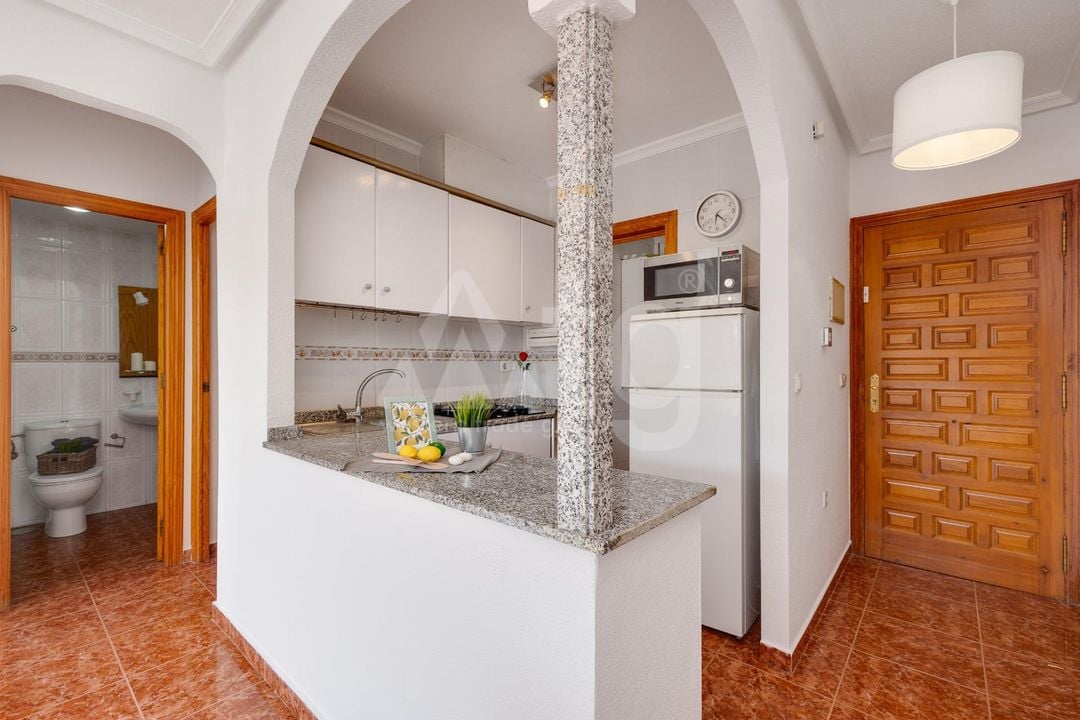 2 bedroom Apartment in Torrevieja - CYM146977 - Photo - 7