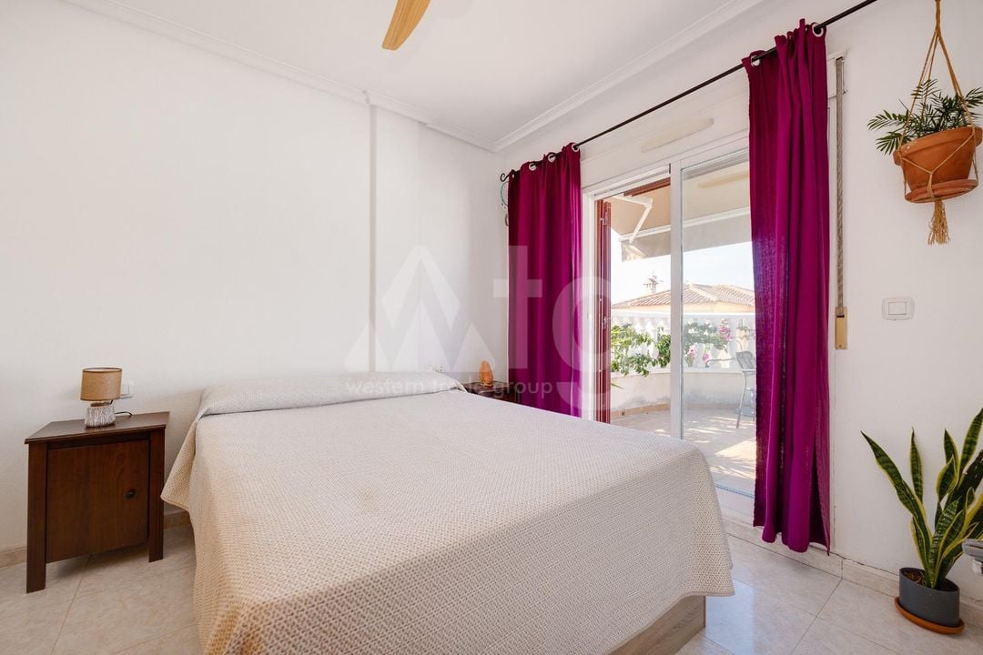 Villa de 2 chambres à Torrevieja - CYM146982 - Photo - 14