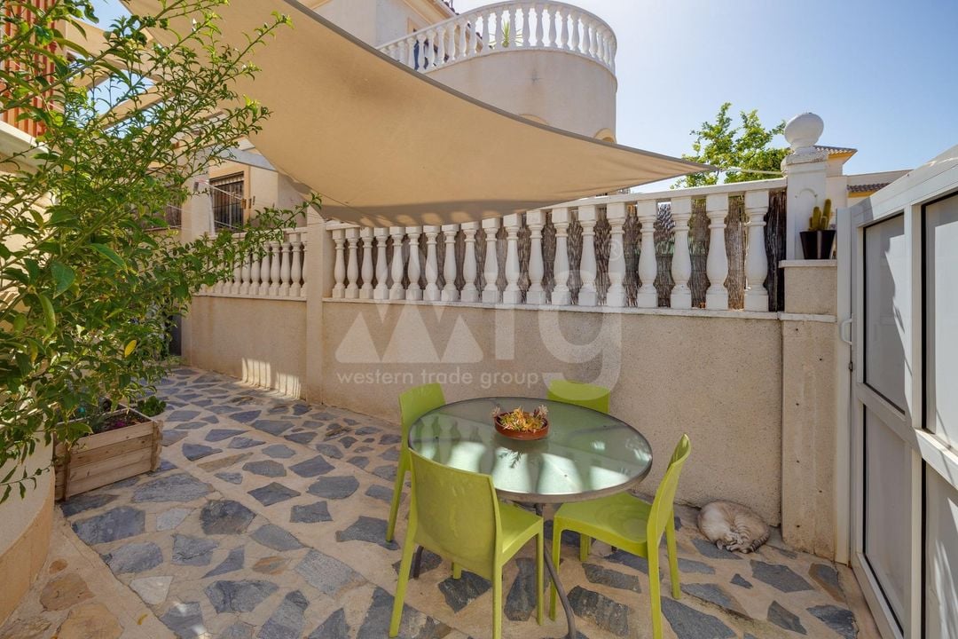 Villa de 2 chambres à Torrevieja - CYM146982 - Photo - 26