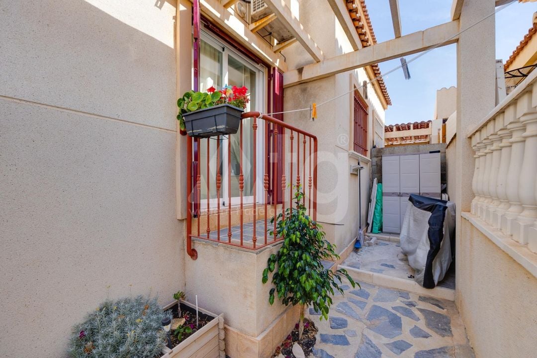 Villa de 2 chambres à Torrevieja - CYM146982 - Photo - 6