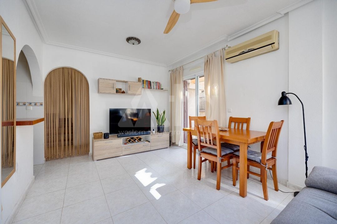 Villa de 2 chambres à Torrevieja - CYM146982 - Photo - 10