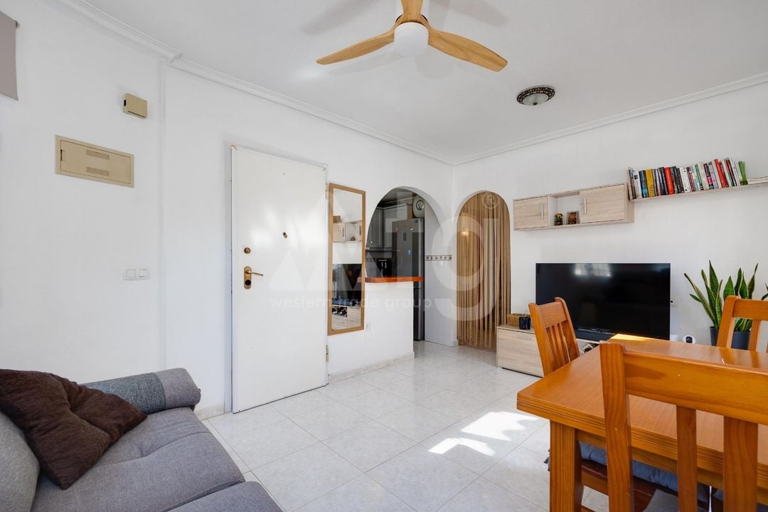 Villa de 2 chambres à Torrevieja - CYM146982 - Photo - 9