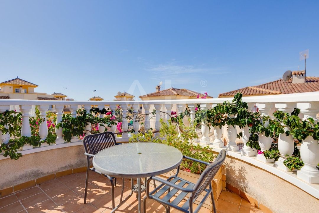 Villa de 2 chambres à Torrevieja - CYM146982 - Photo - 23