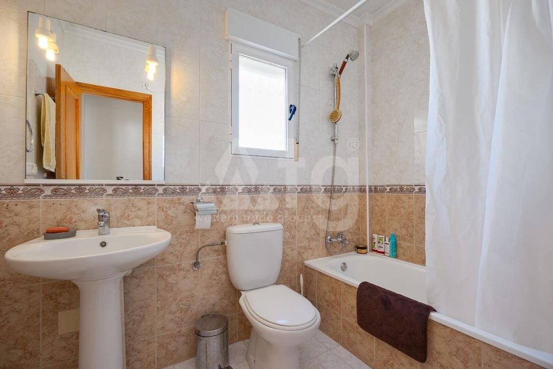Villa de 2 chambres à Torrevieja - CYM146982 - Photo - 19
