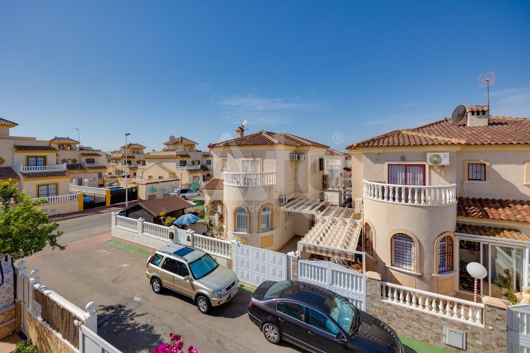 Villa de 2 chambres à Torrevieja - CYM146982 - Photo - 30