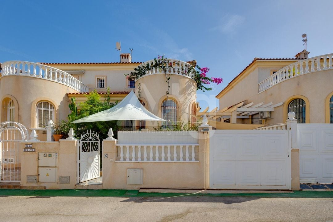 Villa de 2 chambres à Torrevieja - CYM146982 - Photo - 2