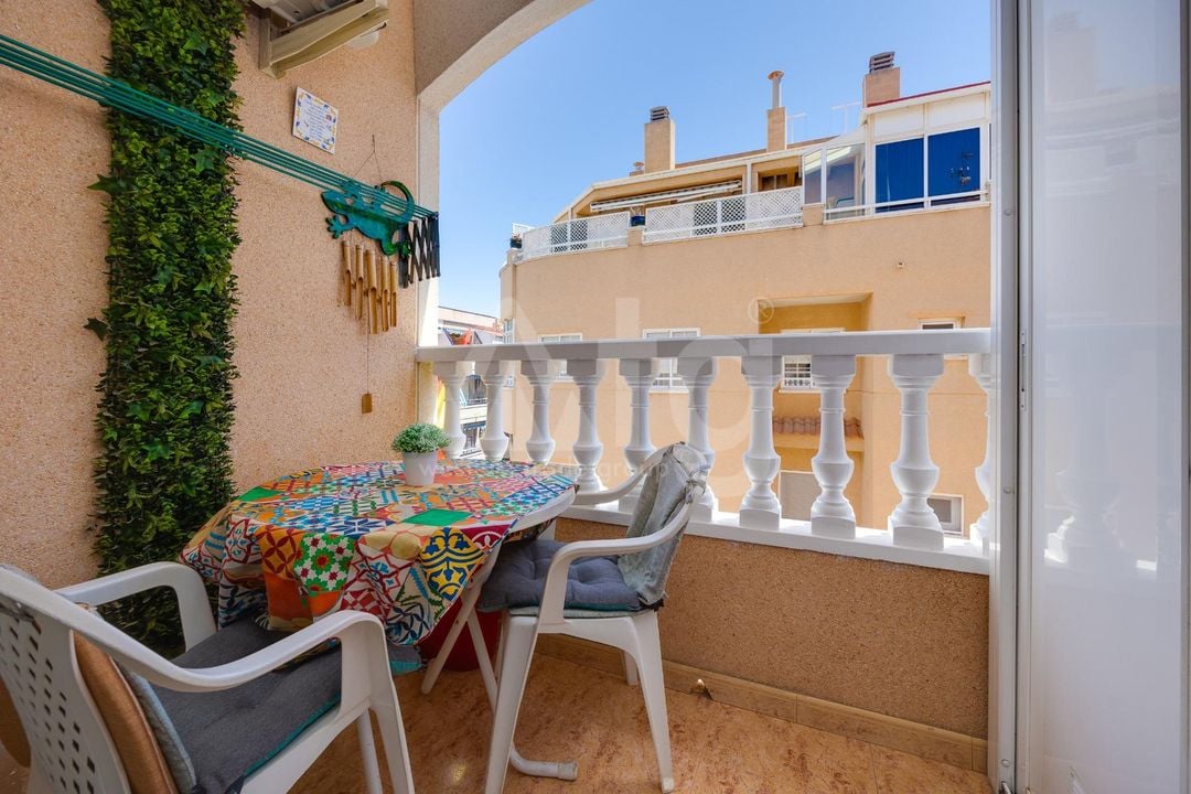 2 bedroom Apartment in Torrevieja - CYM146983 - Photo - 15