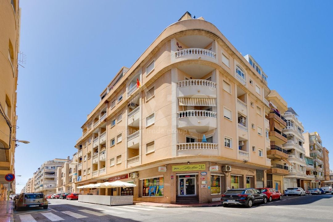 2 bedroom Apartment in Torrevieja - CYM146983 - Photo - 1