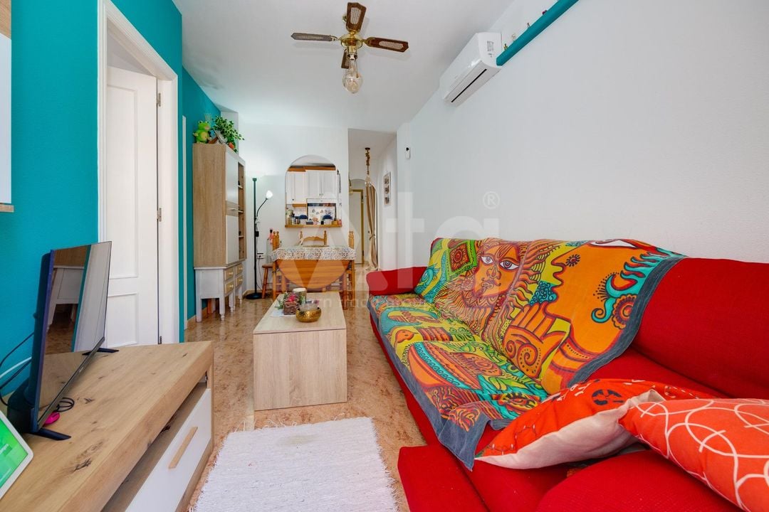 2 bedroom Apartment in Torrevieja - CYM146983 - Photo - 4