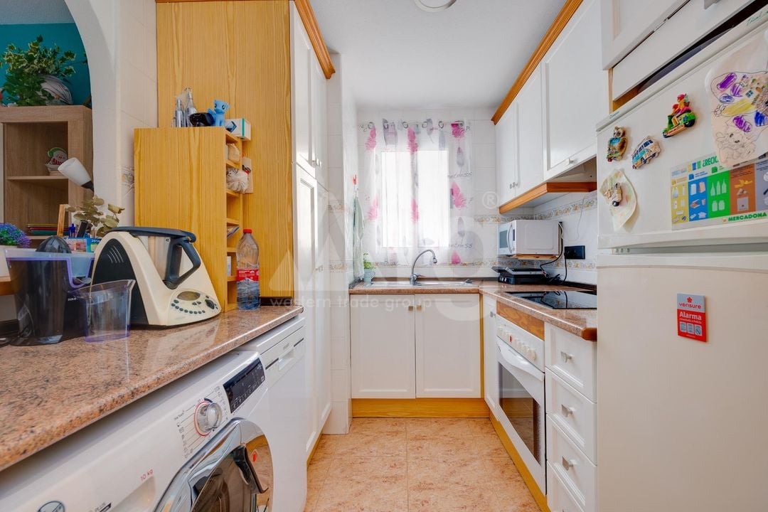 2 bedroom Apartment in Torrevieja - CYM146983 - Photo - 6