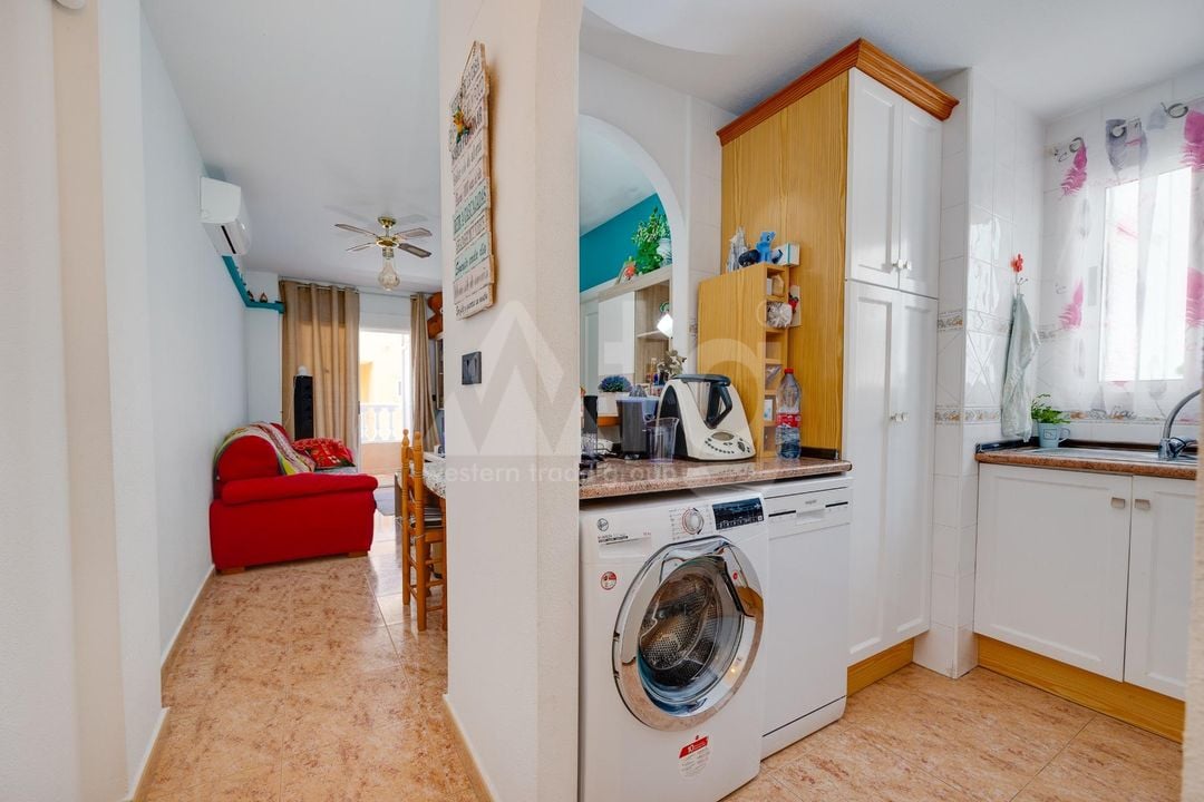 2 bedroom Apartment in Torrevieja - CYM146983 - Photo - 7