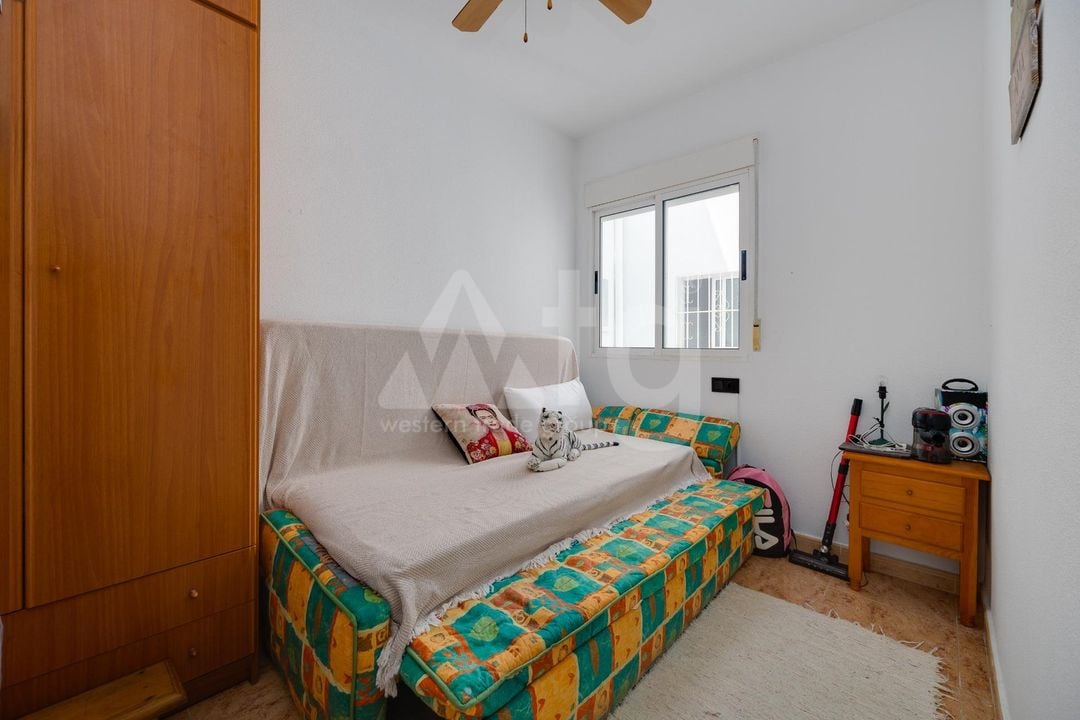 2 bedroom Apartment in Torrevieja - CYM146983 - Photo - 12
