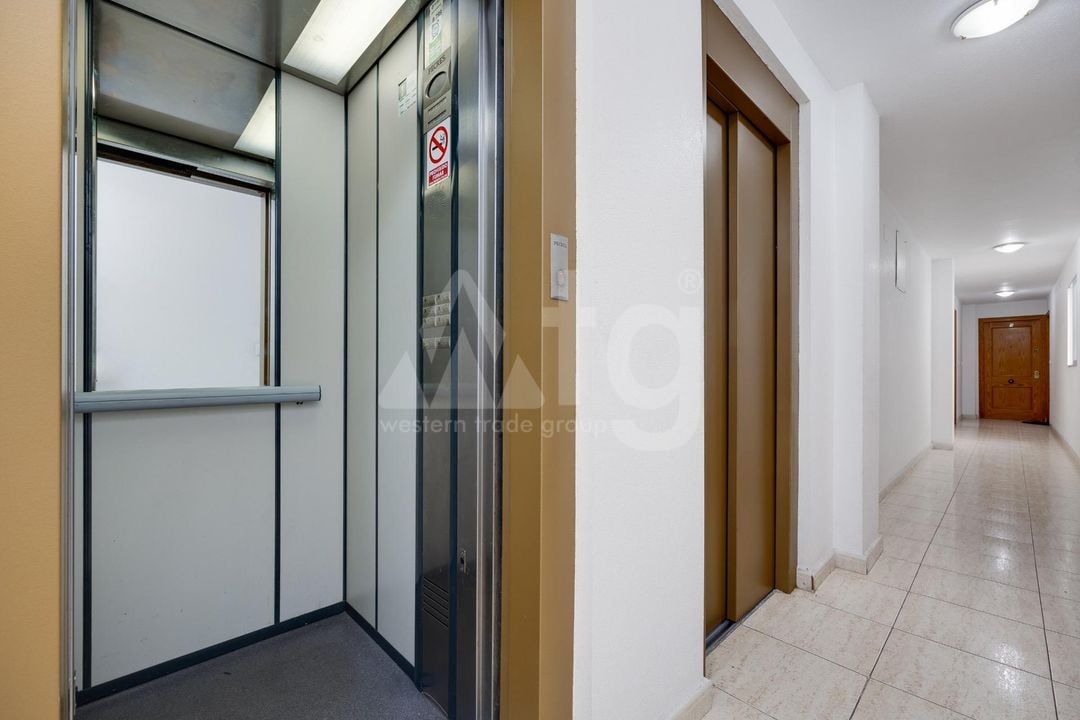 2 bedroom Apartment in Torrevieja - CYM146983 - Photo - 18