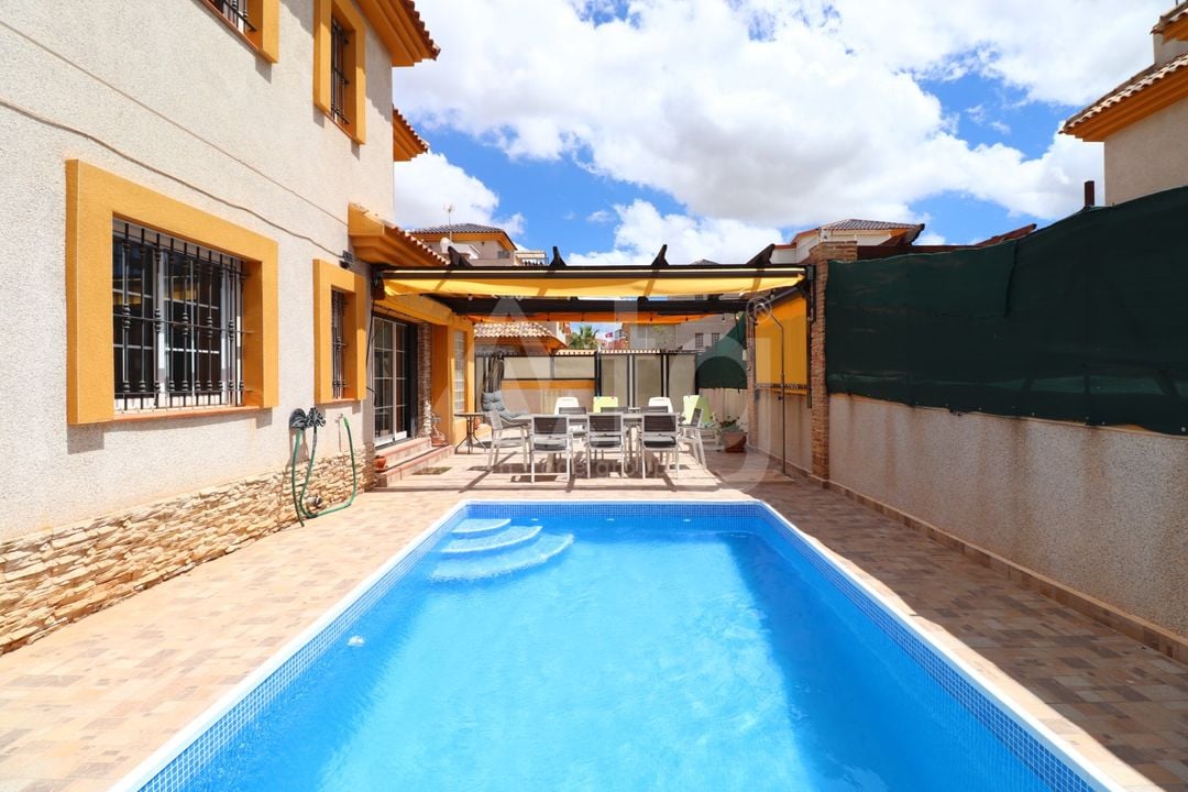 3 bedroom Villa in Los Montesinos - VRE147102 - Photo - 3