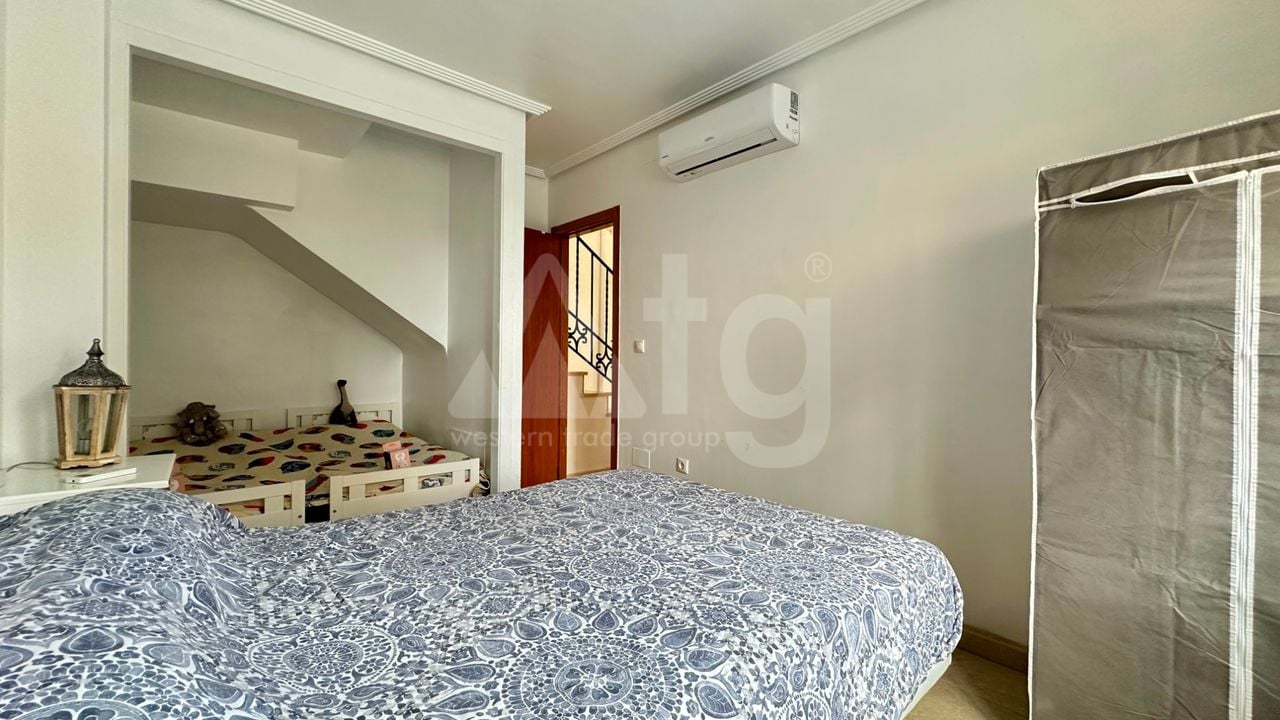 3 bedroom Villa in Los Montesinos - VRE147102 - Photo - 13