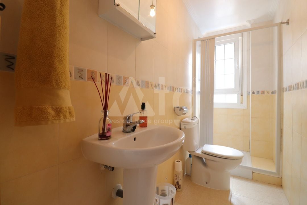 3 bedroom Villa in Los Montesinos - VRE147102 - Photo - 18
