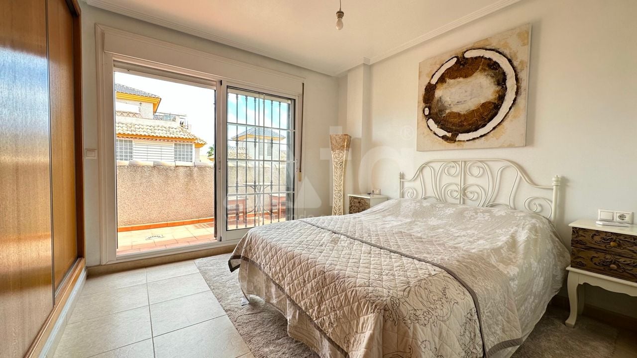 3 bedroom Villa in Los Montesinos - VRE147102 - Photo - 14