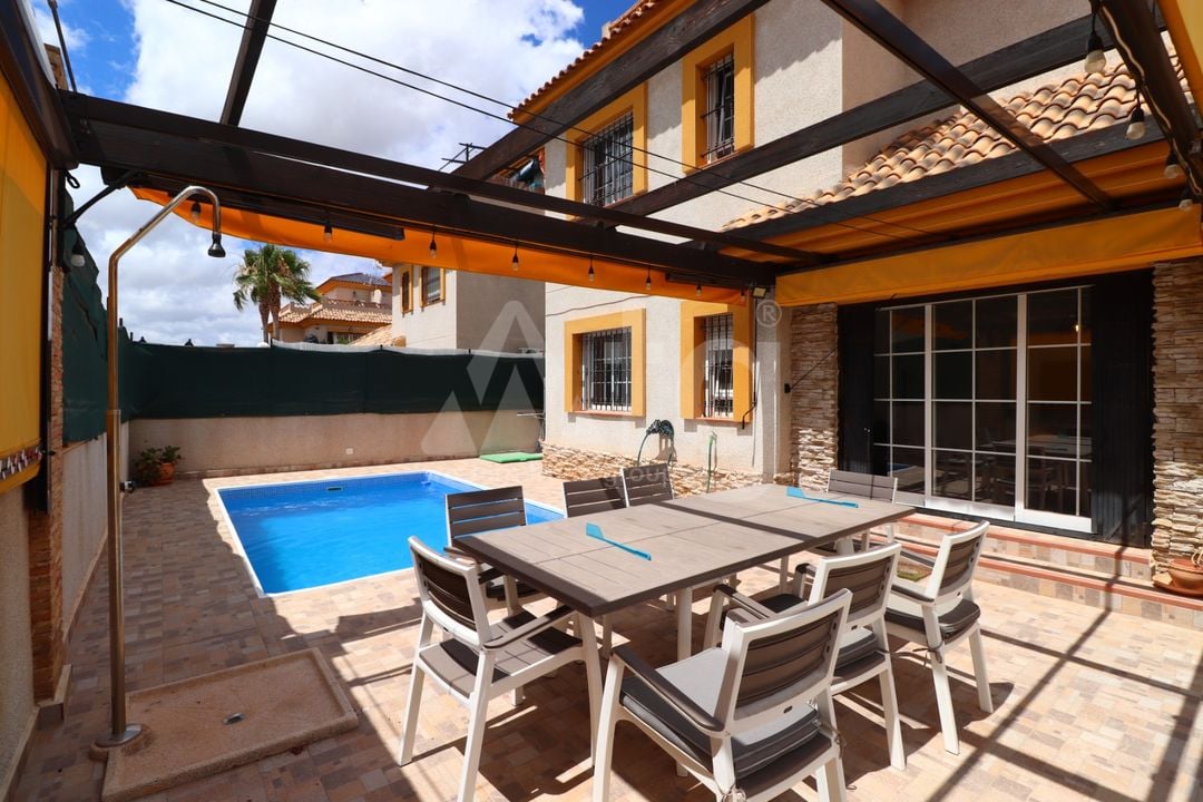 3 bedroom Villa in Los Montesinos - VRE147102 - Photo - 4