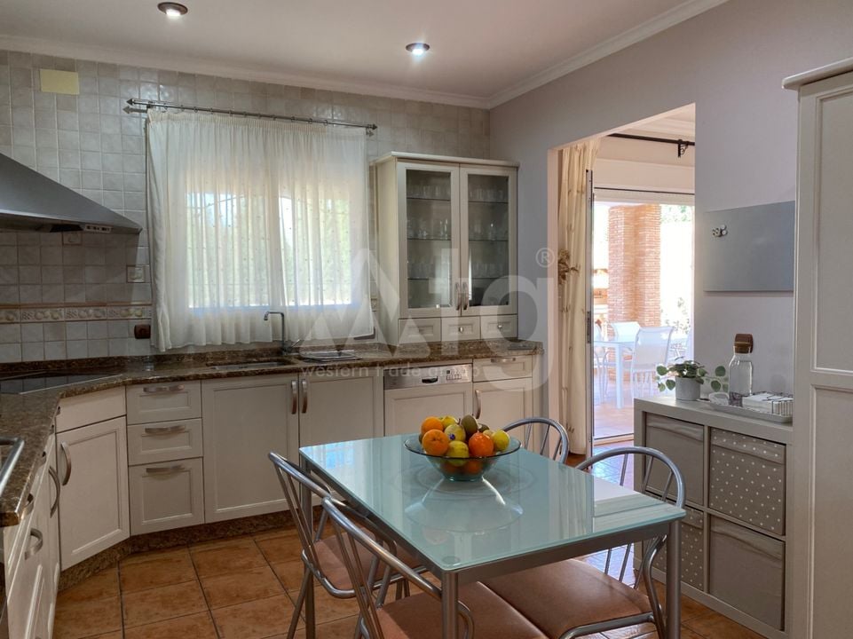 Vilă cu 6 dormitoare în Orba - PGP147198 - Imagini - 12