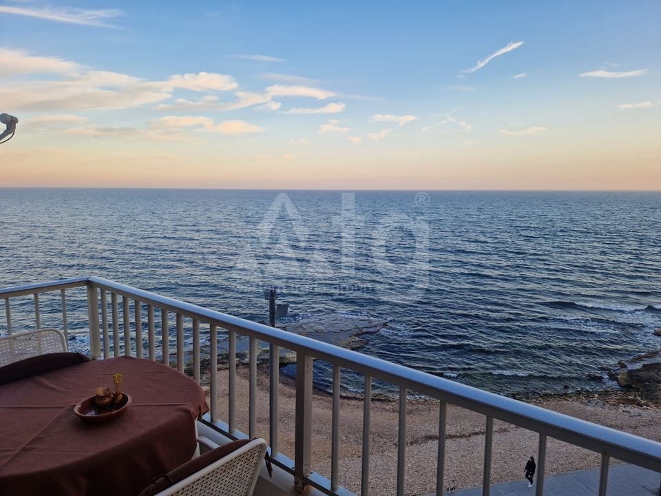 3 bedroom Apartment in Torrevieja - RCJ147356 - Photo - 1