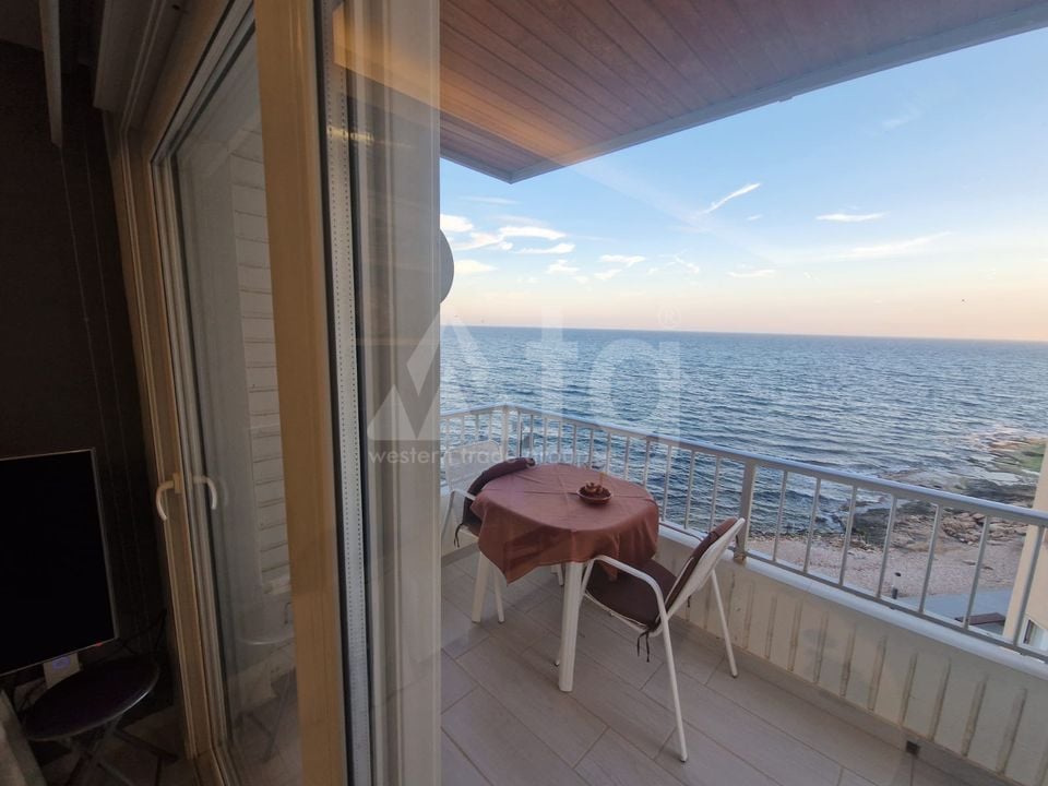 3 bedroom Apartment in Torrevieja - RCJ147356 - Photo - 18