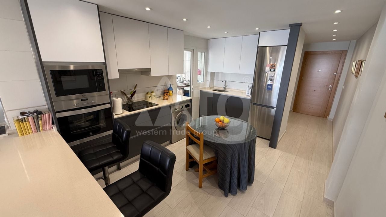 3 bedroom Apartment in Torrevieja - RCJ147356 - Photo - 4