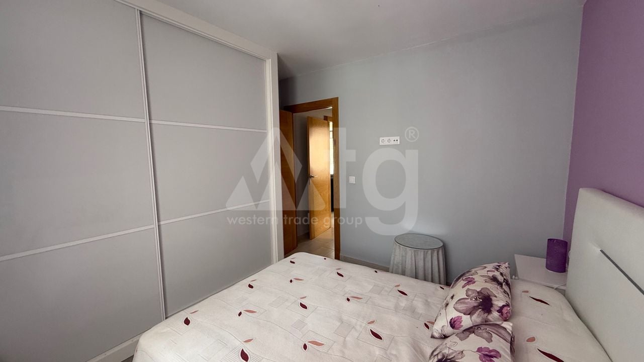 3 bedroom Apartment in Torrevieja - RCJ147356 - Photo - 11