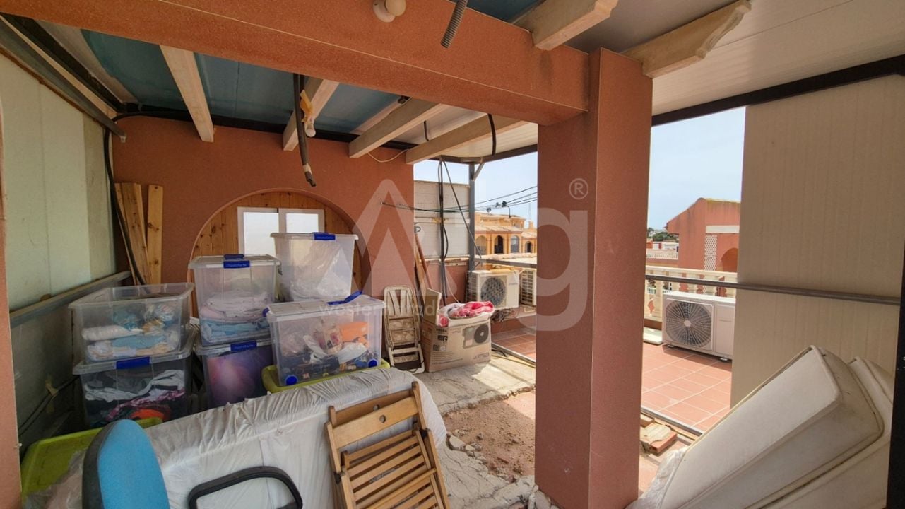 Villa de 2 chambres à Torrevieja - RCJ147358 - Photo - 21
