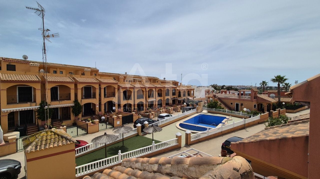Villa de 2 chambres à Torrevieja - RCJ147358 - Photo - 28