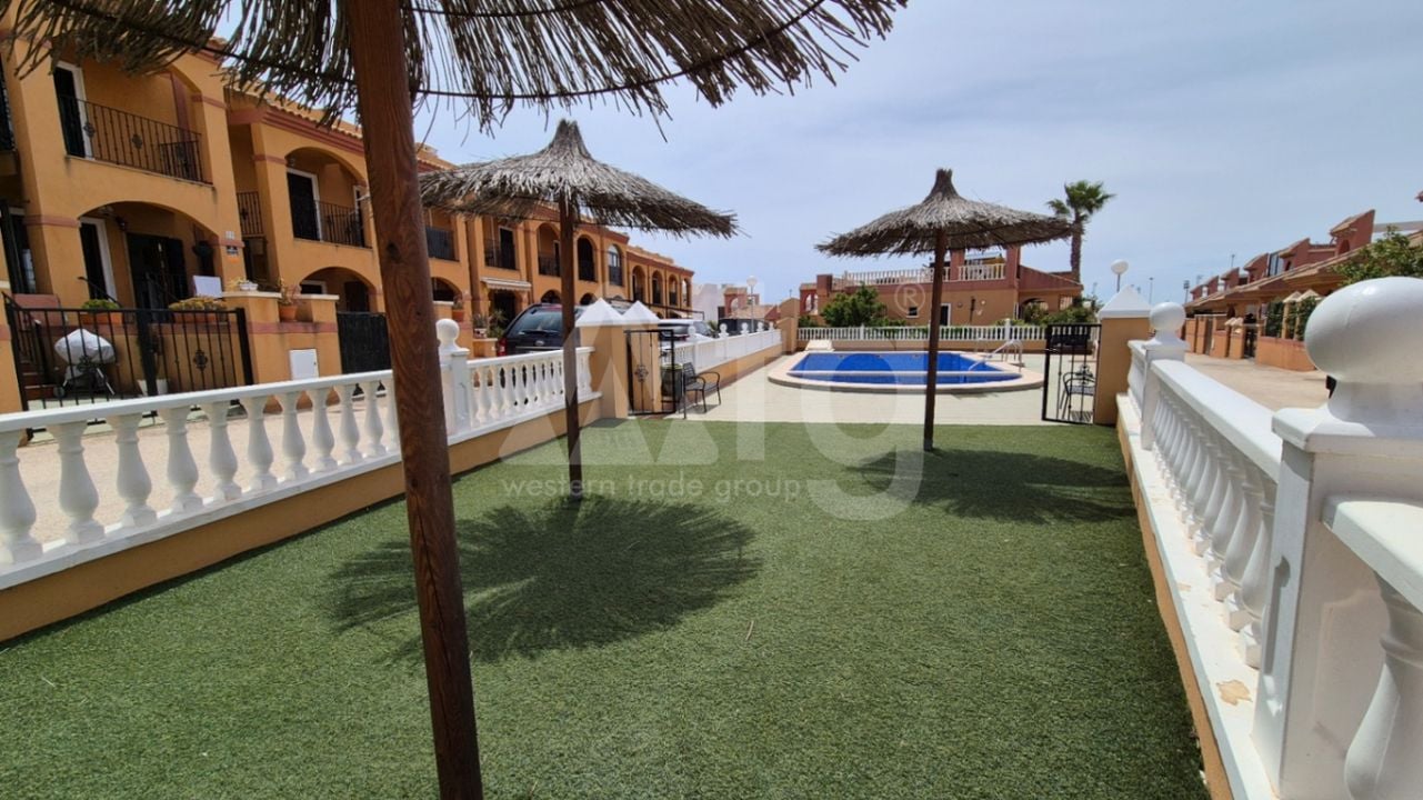 Villa de 2 chambres à Torrevieja - RCJ147358 - Photo - 29