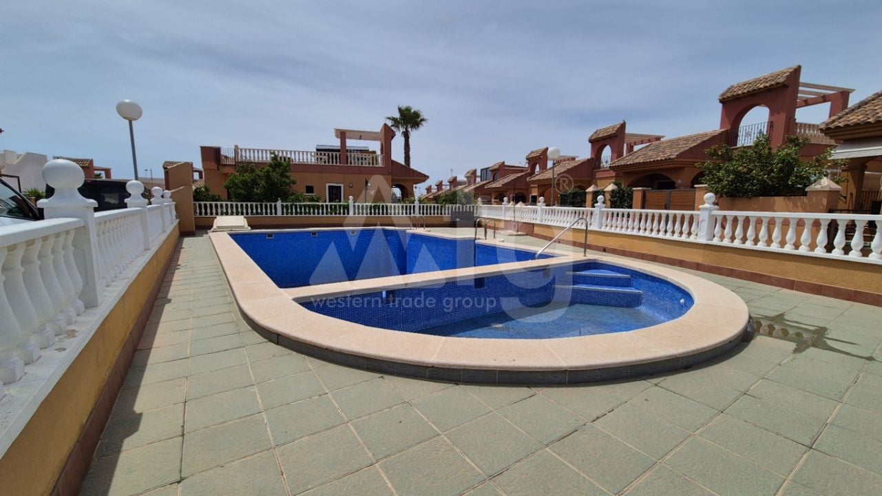 Villa de 2 chambres à Torrevieja - RCJ147358 - Photo - 30