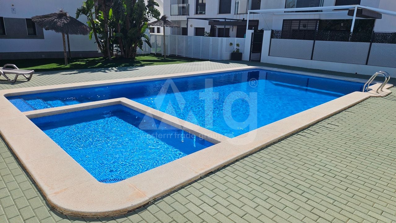 2 bedroom Penthouse in Pilar de la Horadada - RCJ147368 - Photo - 2