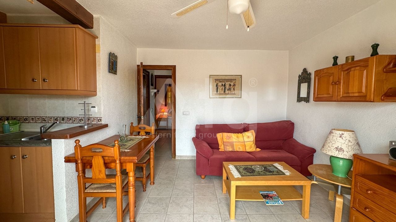 2 bedroom Townhouse in Torrevieja - RCJ147372 - Photo - 4