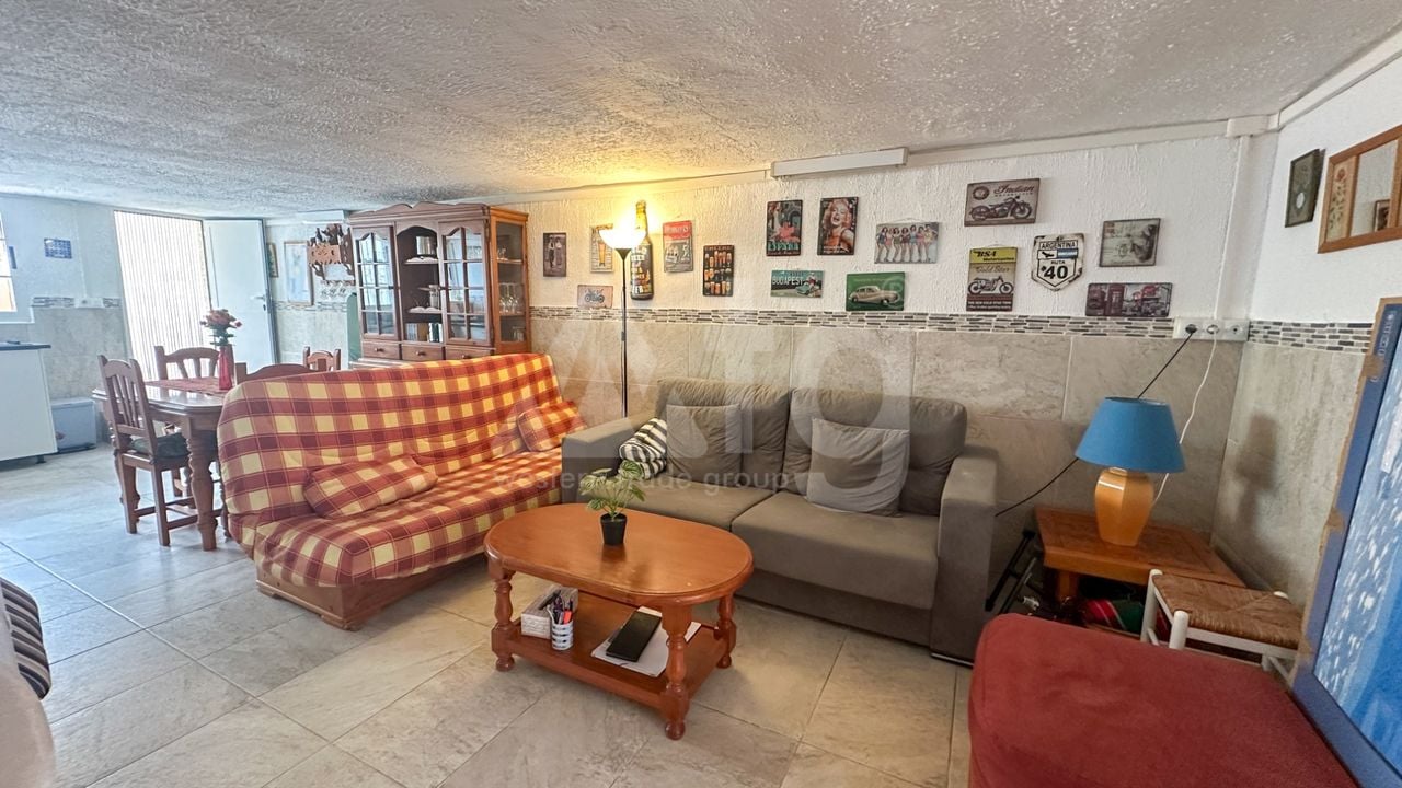 2 bedroom Townhouse in Torrevieja - RCJ147372 - Photo - 11