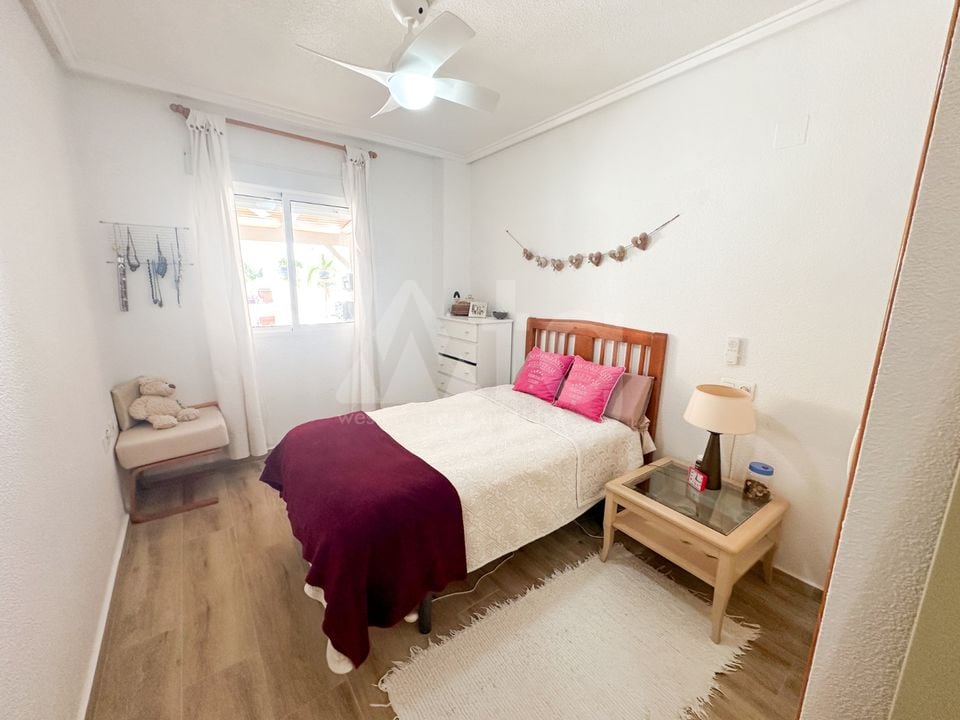 2 bedroom Apartment in Torrevieja - RCJ147373 - Photo - 10