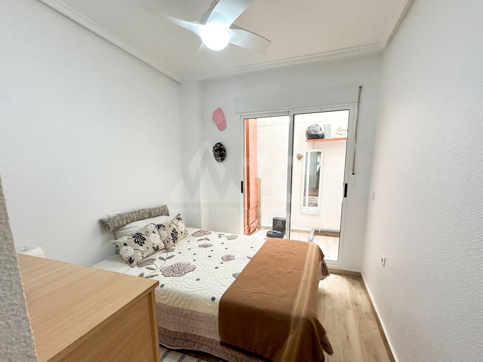 2 bedroom Apartment in Torrevieja - RCJ147373 - Photo - 13