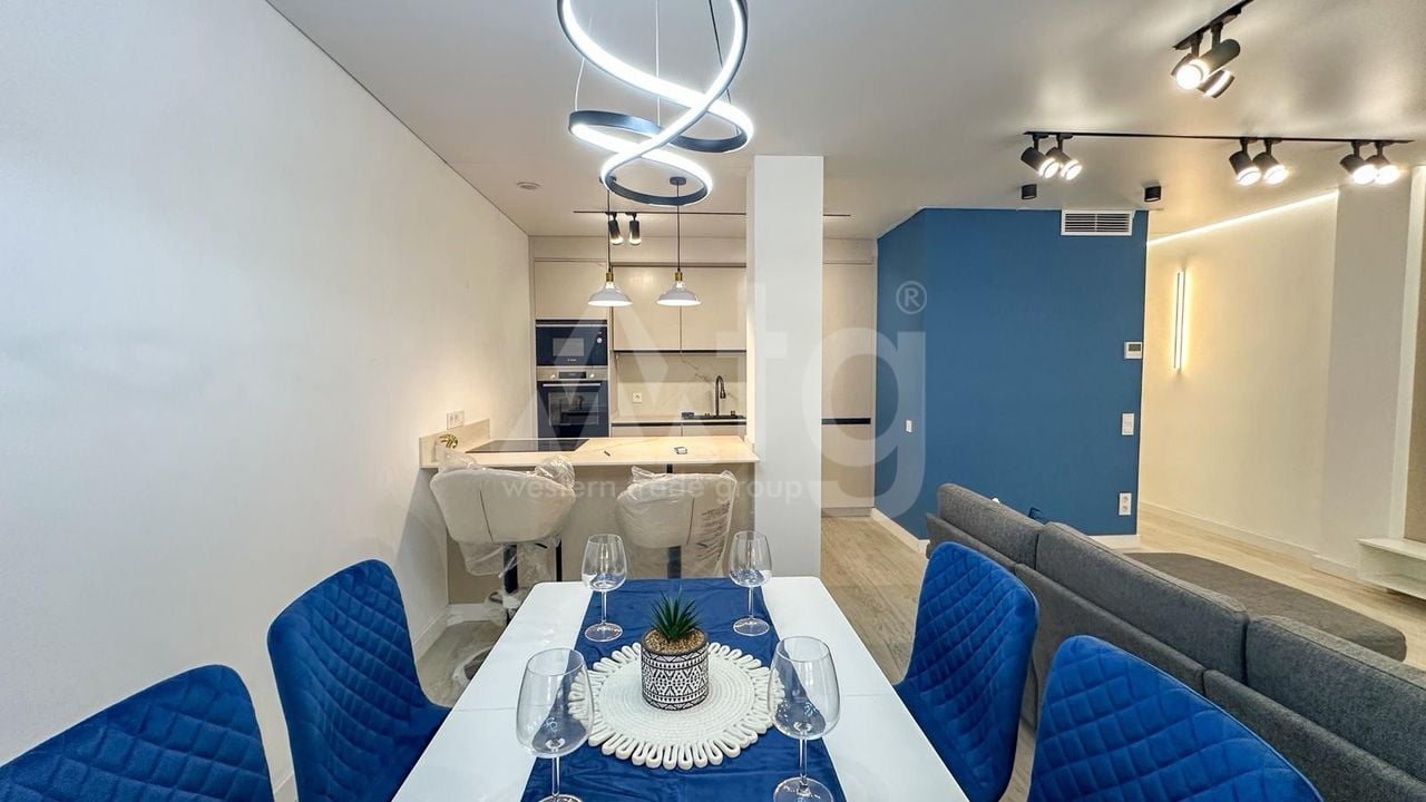 2 bedroom Apartment in Torrevieja - RCJ147374 - Photo - 4