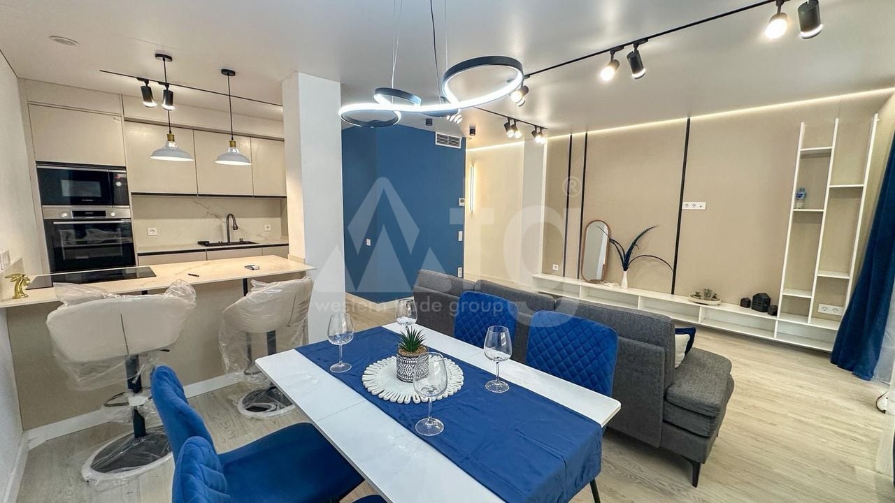 2 bedroom Apartment in Torrevieja - RCJ147374 - Photo - 3