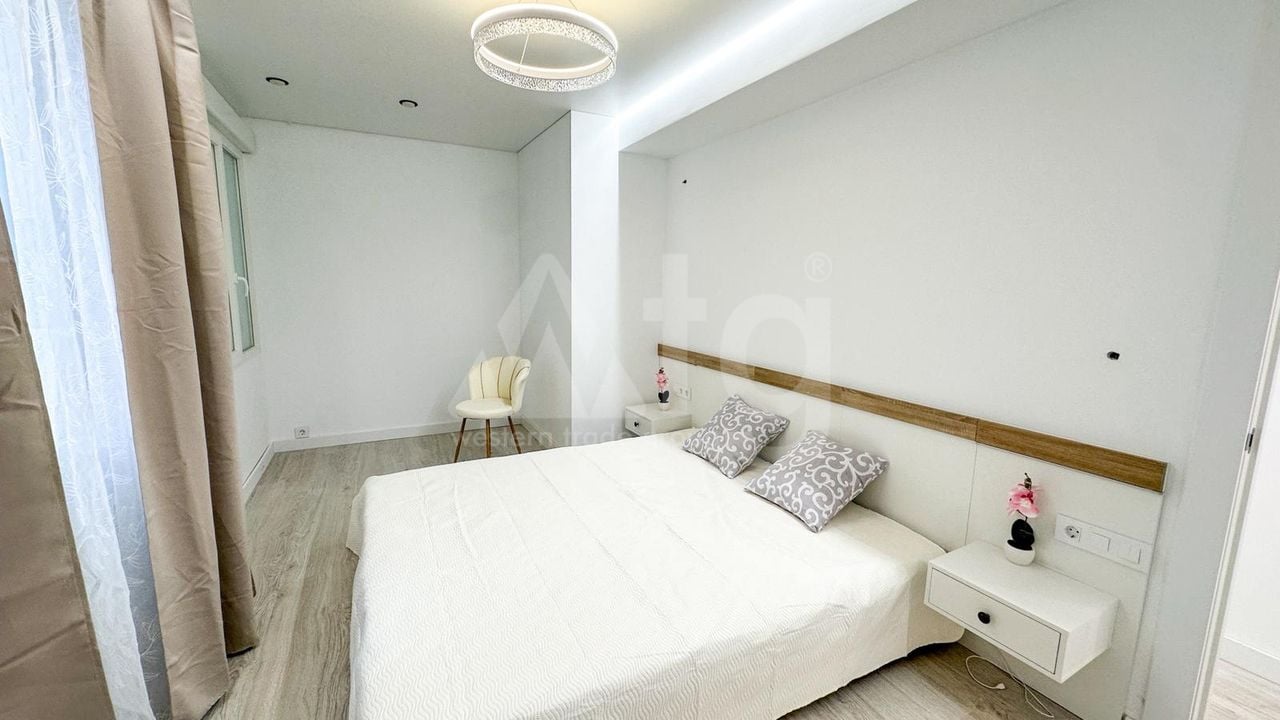 2 bedroom Apartment in Torrevieja - RCJ147374 - Photo - 14
