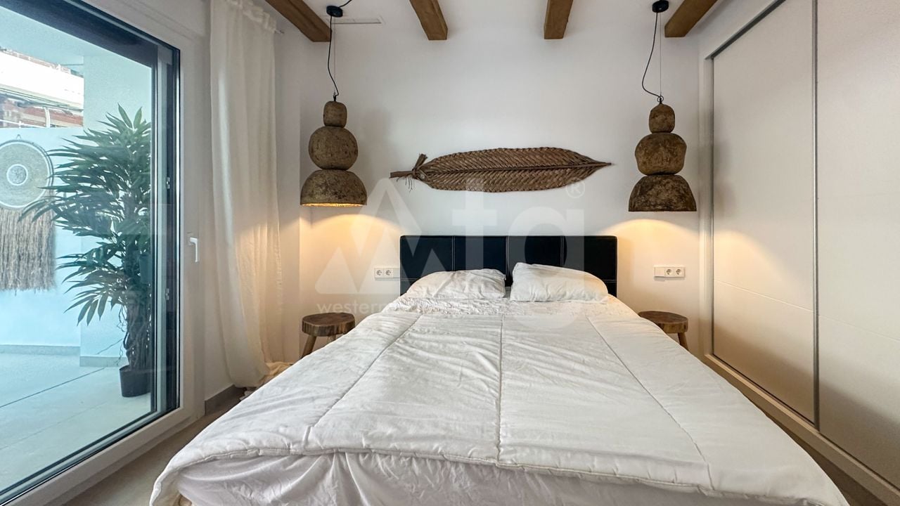 2 bedroom Apartment in Orihuela Costa - RCJ147376 - Photo - 14