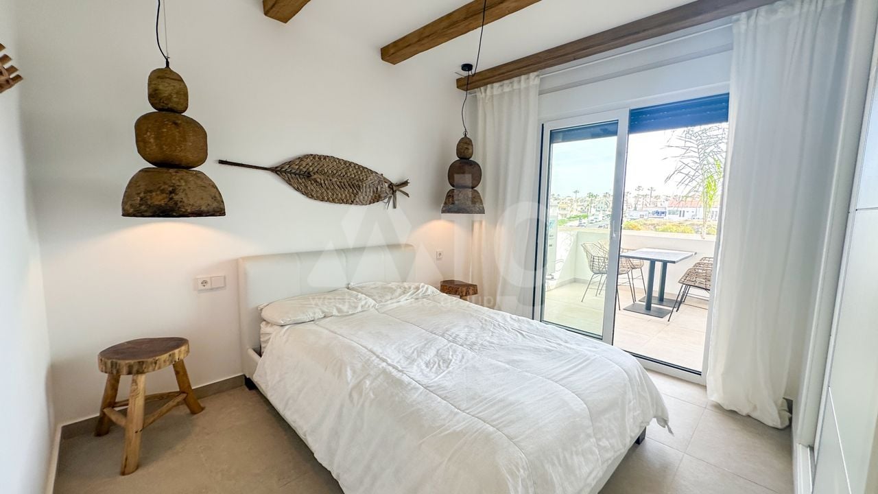 2 bedroom Apartment in Orihuela Costa - RCJ147376 - Photo - 16