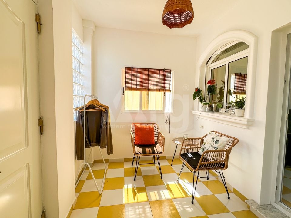 Vilă cu 3 dormitoare în Torrevieja - RCJ147385 - Imagini - 20