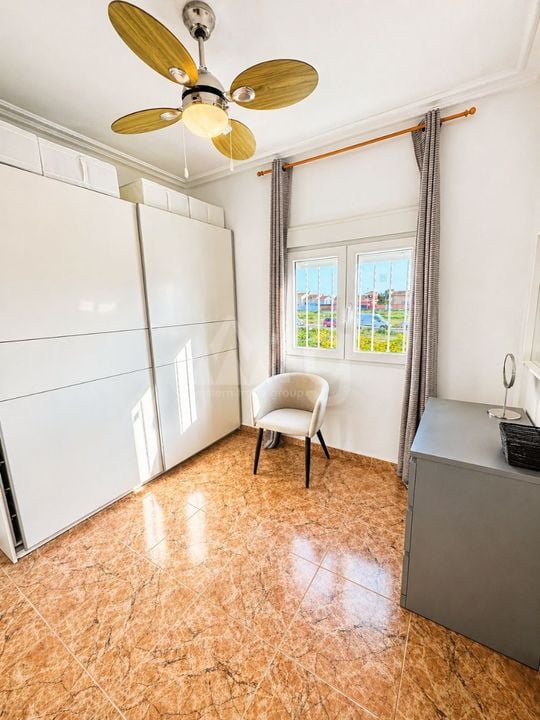 Vilă cu 3 dormitoare în Torrevieja - RCJ147385 - Imagini - 15