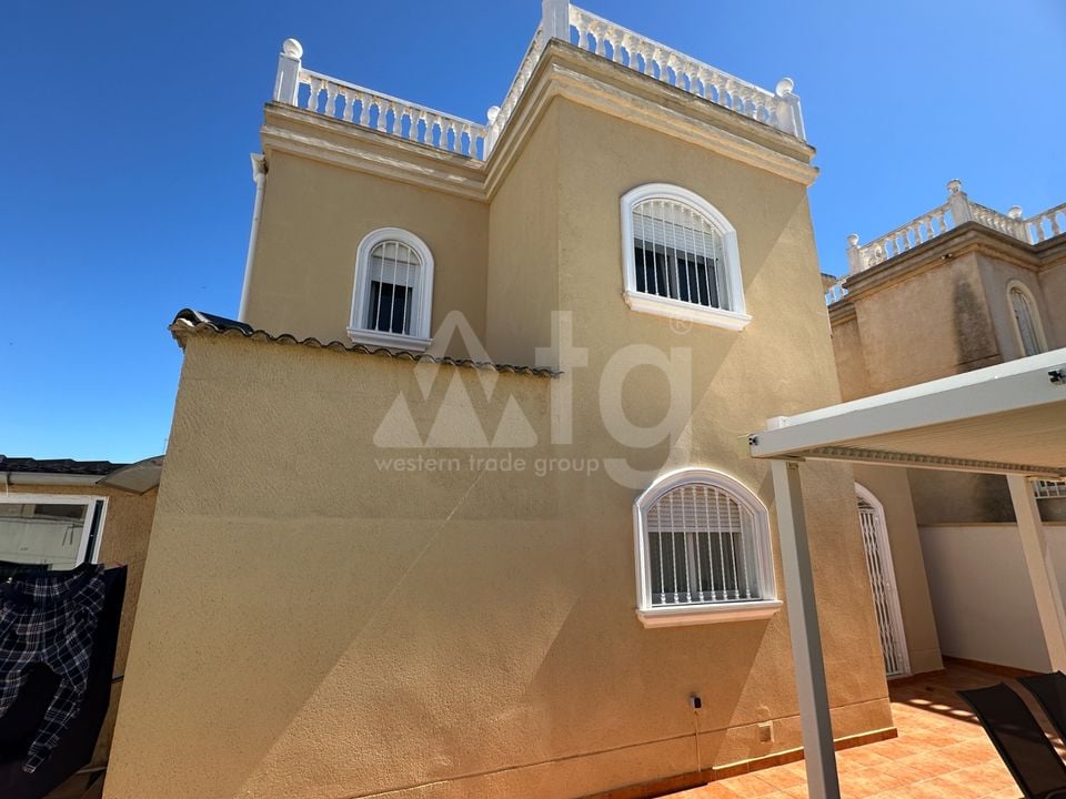 Vilă cu 3 dormitoare în Torrevieja - RCJ147385 - Imagini - 31