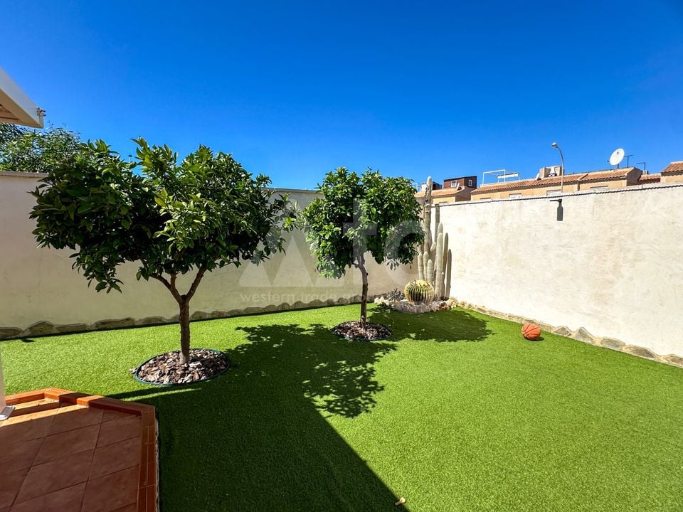 Vilă cu 3 dormitoare în Torrevieja - RCJ147385 - Imagini - 35