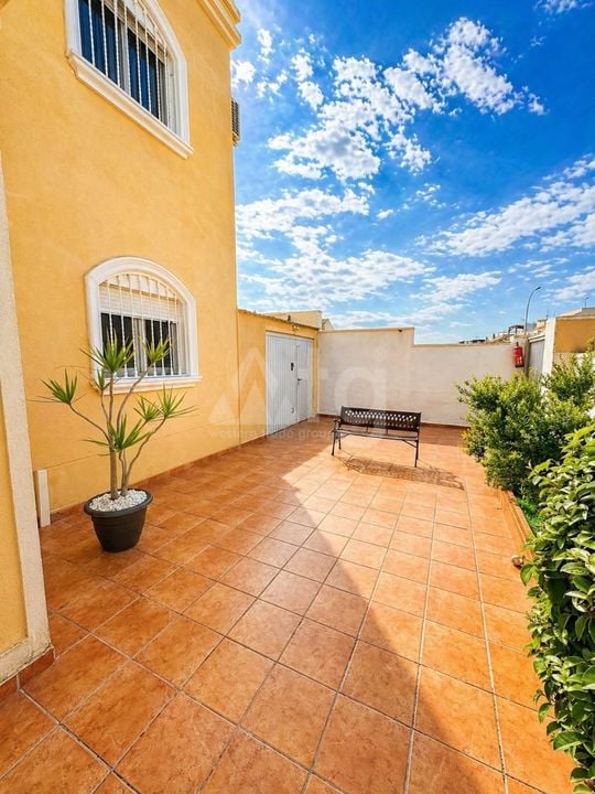 Vilă cu 3 dormitoare în Torrevieja - RCJ147385 - Imagini - 32