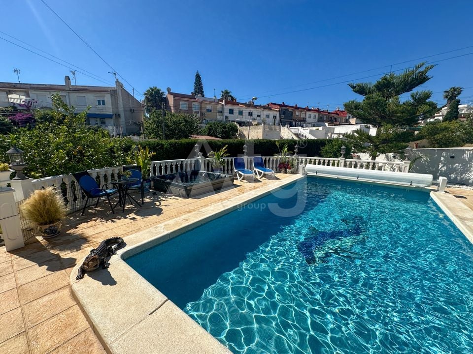 2 bedroom Townhouse in Torrevieja - RCJ147389 - Photo - 3